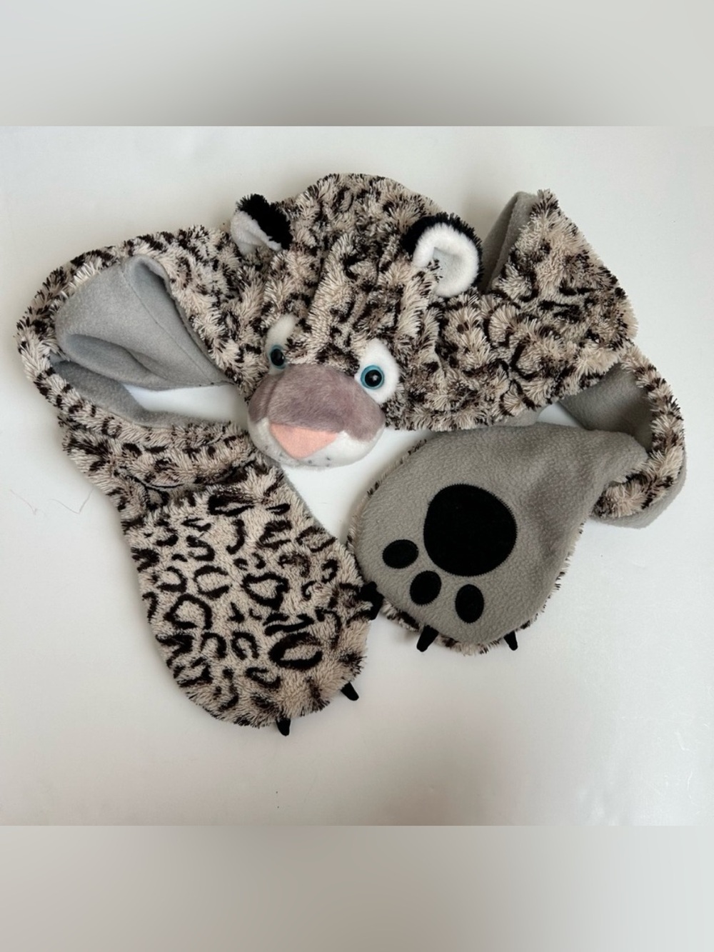 Leopard Fur Face Pattern Hat Long Scarf Sides Pockets & Paw Prints